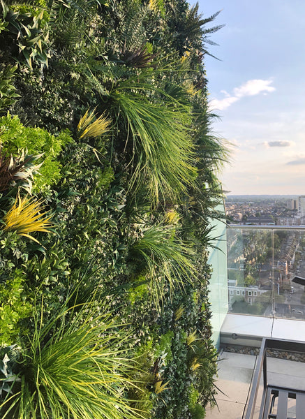Artificial Green Wall For A London Roof Top Garden
